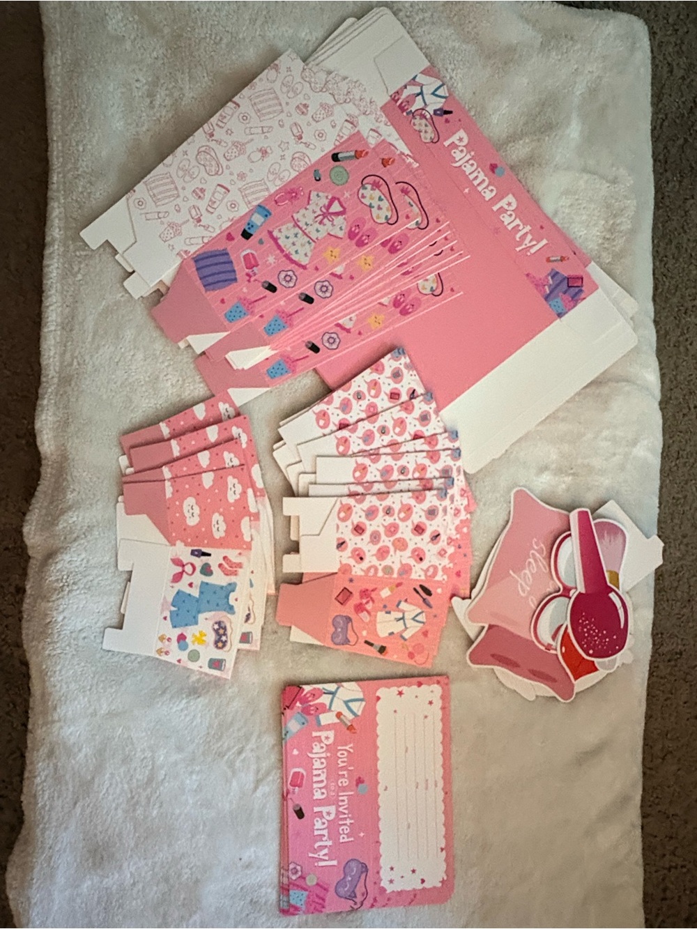 Pajama Party Pink Invitation Kit - Party Supplies